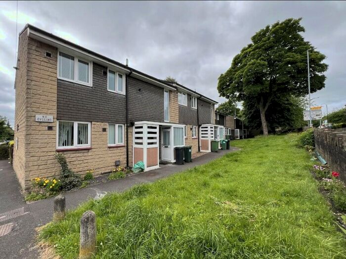 1 Bedroom Flat To Rent In St. Peg Lane, Cleckheaton, West Yorkshire, BD19