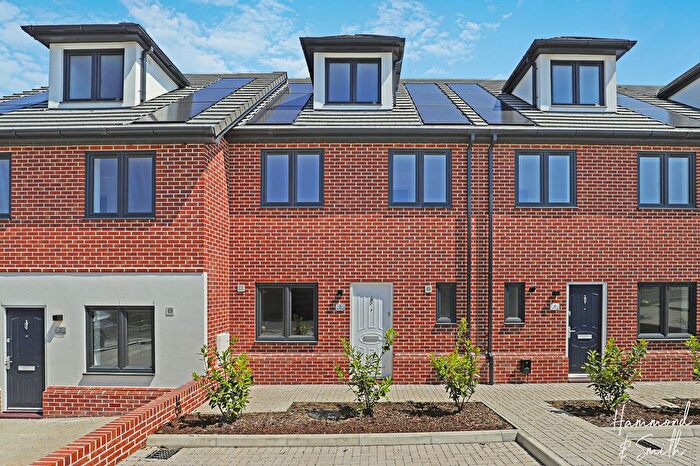 4 Bedroom Terraced House To Rent In Epping, CM16