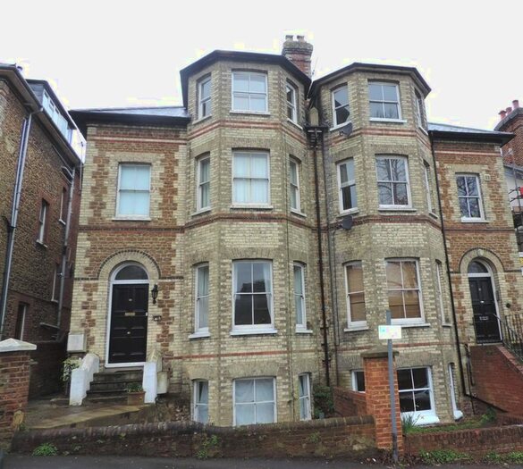2 Bedroom Flat To Rent In Jenner Rd, Guildford, GU1