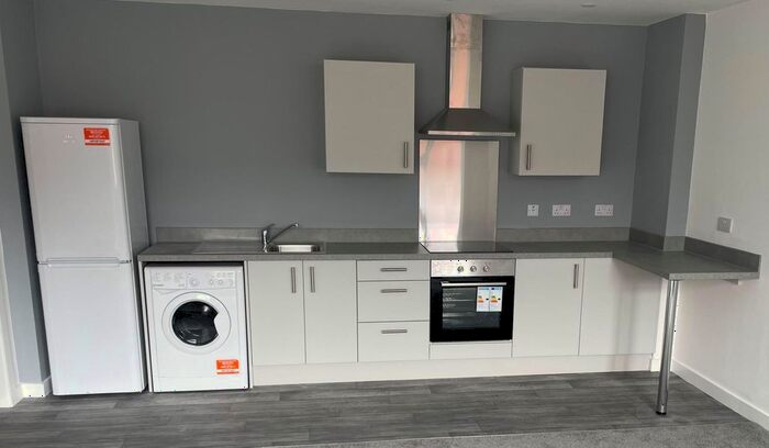 2 Bedroom Flat To Rent In Paragon Street, Hull, HU1