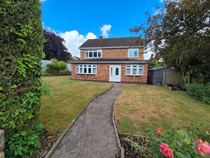 4 Bedroom Detached House For Sale In Summercourt Drive, Ravenshead, Nottingham, NG15