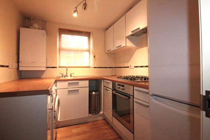 2 Bedroom Flat To Rent In Mawkin Close, Norwich, Norfolk, NR5