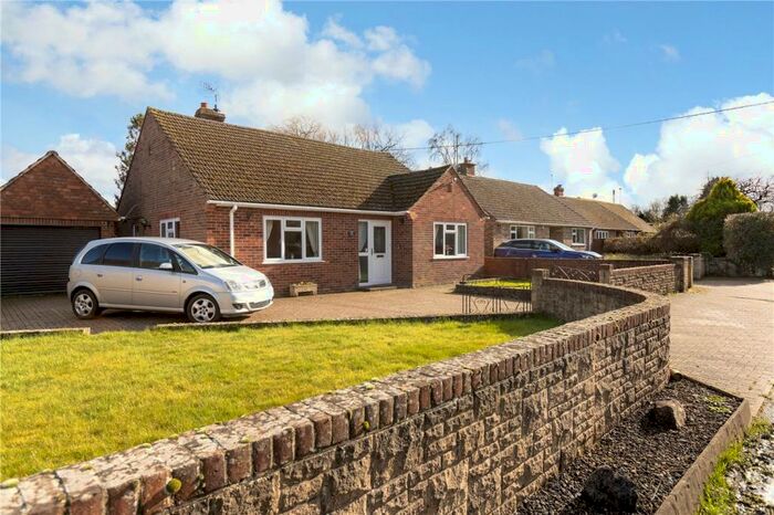 4 Bedroom Bungalow For Sale In Church Street, Great Bedwyn, Marlborough, SN8