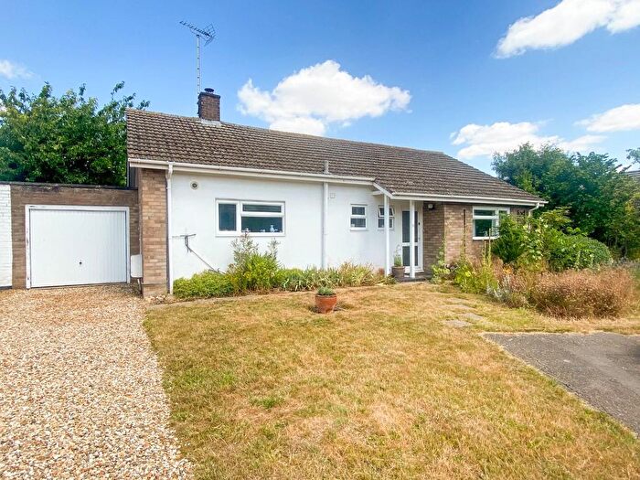 3 Bedroom Detached Bungalow For Sale In Trinity Close, Haslingfield, Cambridge, CB23
