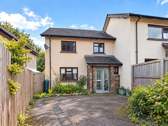 3 Bedroom End Of Terrace House For Sale In New Park, Horrabridge, Yelverton, PL20