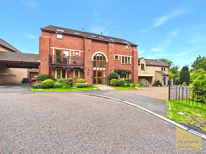 2 Bedroom Flat For Sale In Waters Edge Green, Garstang, PR3