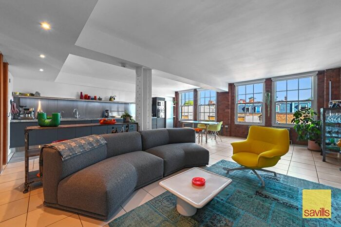 3 Bedroom Flat For Sale In Green Walk, London, SE1