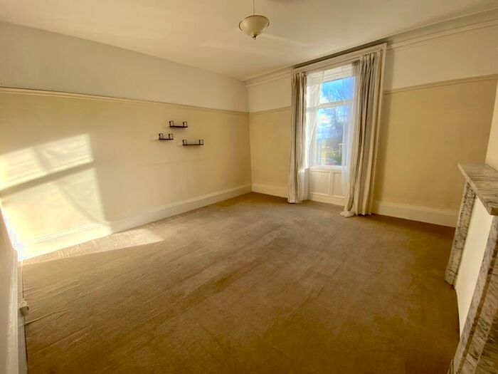 2 Bedroom Apartment To Rent In Bath Terrace, Tynemouth, NE30