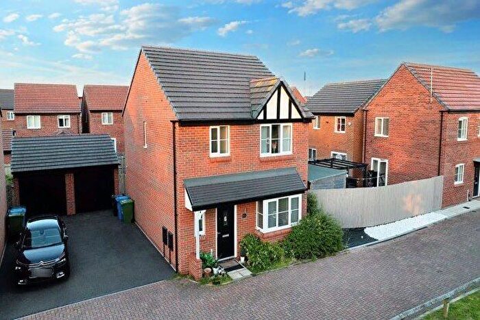 3 Bedroom Property To Rent In Scampton Close, Widnes, WA8