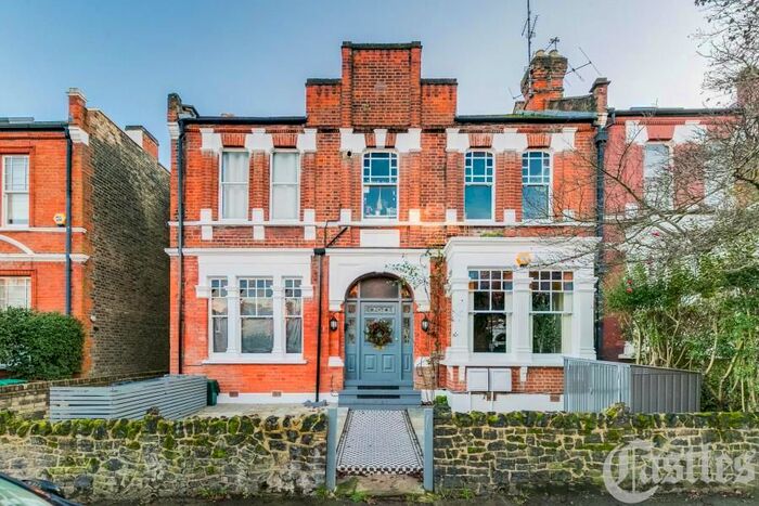 1 Bedroom Flat To Rent In Weston Park, Crouch End, N8