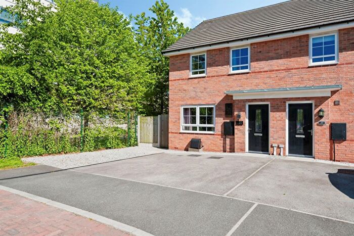 3 Bedroom Semi Detached House For Sale In Princeton Way, Ellesmere Port, CH65