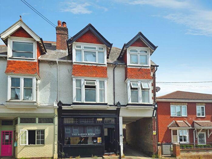 3 Bedroom Apartment For Sale In The Broadway, Totland Bay, Isle Of Wight, PO39