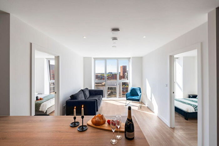 2 Bedroom Apartment For Sale In Th Floor Modern Apartment At Stunning Affinity Riverside, Manchester, M3