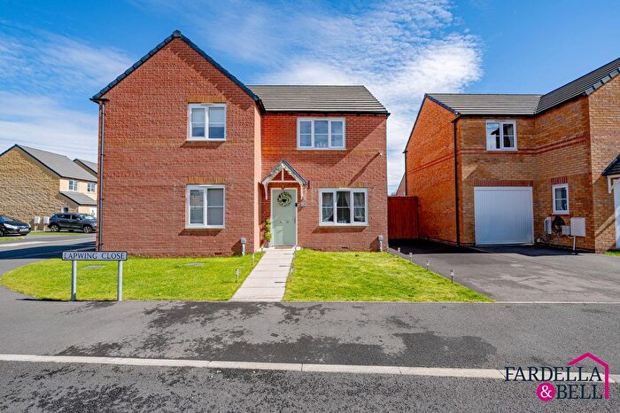 2 Bedroom Semi Detached House For Sale In Lapwing Close, Hapton, BB12