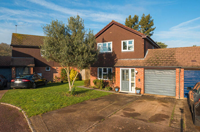 4 Bedroom Detached House For Sale In Ruby Close, Wokingham, Berkshire, RG41