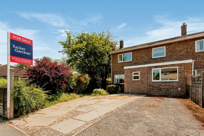 3 Bedroom End Of Terrace House For Sale In Barrons Way, Comberton, Cambridge, Cambridgeshire, CB23