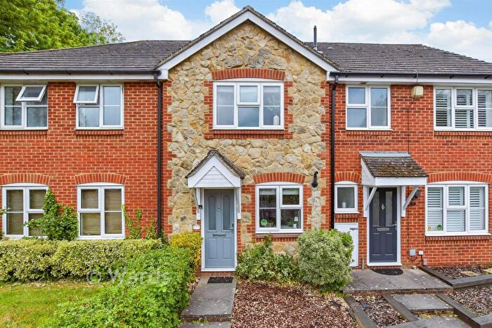 2 Bedroom Terraced House For Sale In The Rocks Road, East Malling, Kent, ME19