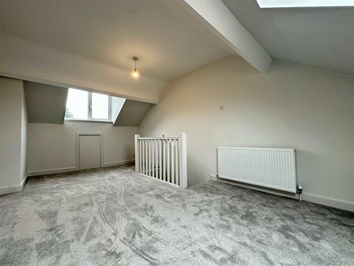 2 Bedroom End Of Terrace House To Rent In Parsonage Crescent, Walkley, Sheffield, S6