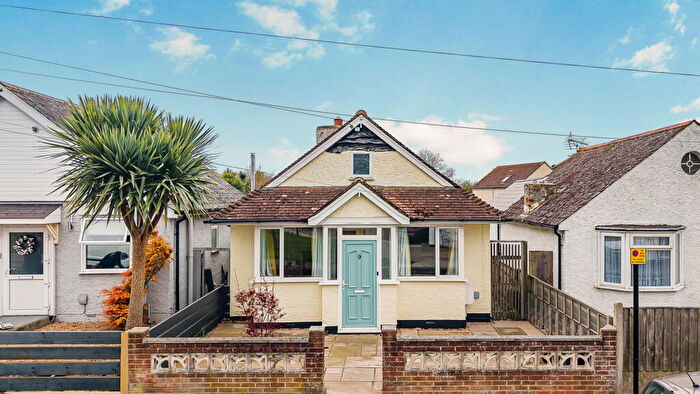 2 Bedroom Detached Bungalow For Sale In Cobblers Bridge Road, Herne Bay, CT6