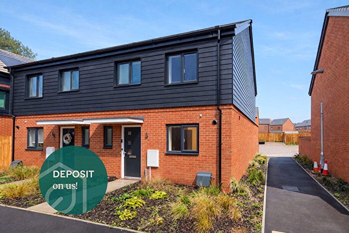 3 Bedroom End Of Terrace House To Rent In Leaf Living At Bucklers Park, Crowthorne, Tt, RG45
