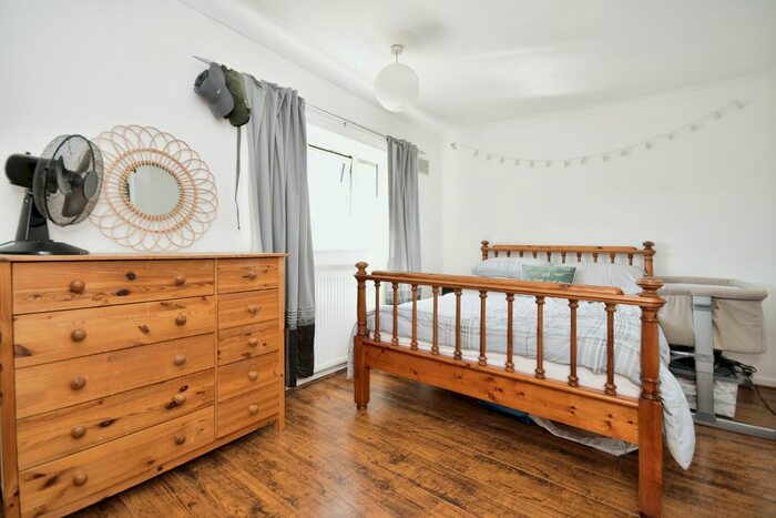 2 Bedroom Semi-Detached House For Sale In Lupton Crescent, Sheffield, S8