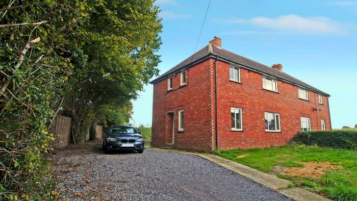 3 Bedroom Semi-Detached House To Rent In Newpound, Wisborough Green, Billingshurst, West Sussex, RH14