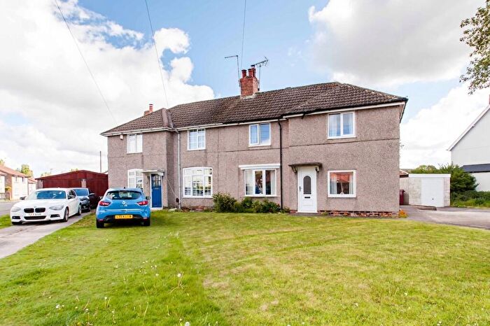 3 Bedroom Semi-Detached House For Sale In Moor Lane, Bolsover, S44