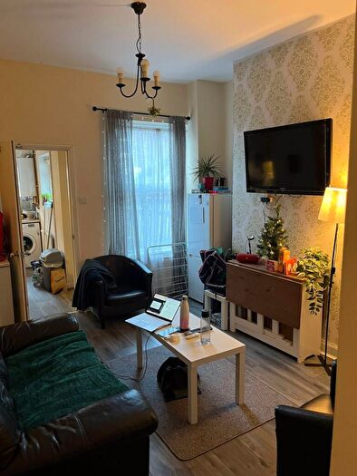4 Bedroom Terraced House To Rent In Chippendale Street, Nottingham, NG7