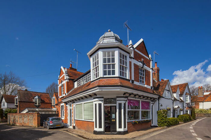 1 Bedroom Apartment To Rent In Norfolk Flat, Goring On Thames, RG8