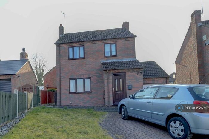 3 Bedroom Detached House To Rent In Woodhead Close, Edwinstowe, Mansfield, NG21