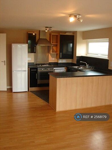 2 Bedroom Flat To Rent In Hyde Grove, Dartford, DA1