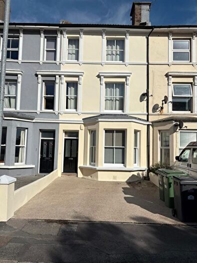 1 Bedroom Flat To Rent In Elphinstone Road, Hastings, TN34