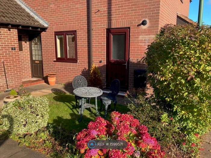 2 Bedroom Flat To Rent In Ashbrook Court, Church Stretton, SY6