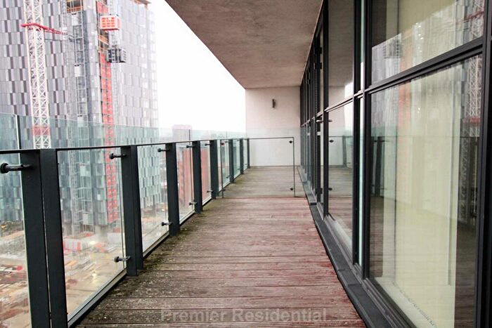 2 Bedroom Apartment To Rent In Hill Quays, Commercial Street, Manchester, M15