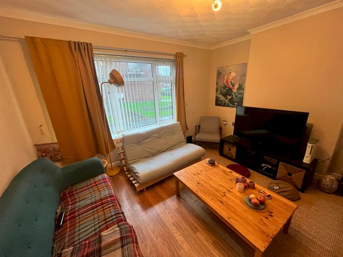 3 Bedroom Maisonette To Rent In East Prescot Road, Knotty Ash, Liverpool, L14