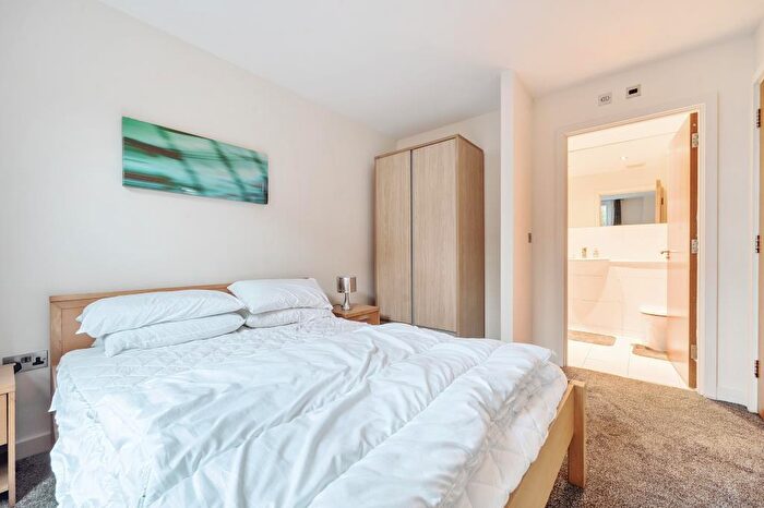 2 Bedroom Flat To Rent In Central Reading, Reading, RG1