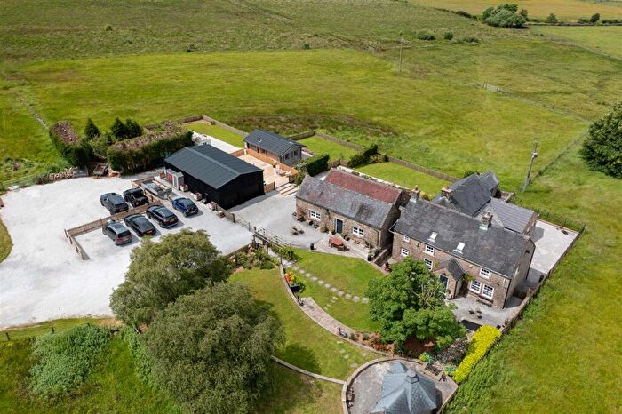 10 Bedroom Detached House For Sale In Shawfields Farm, Reapsmoor, Longnor, SK17