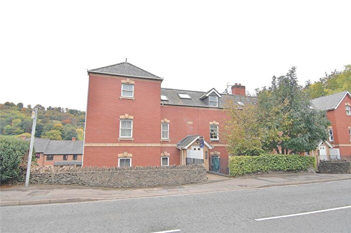 2 Bedroom Apartment To Rent In Wilminton Terrace, London Road, Stroud, Gloucestershire, GL5
