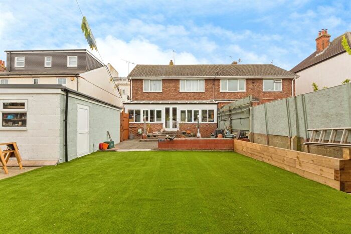 3 Bedroom Semi-Detached House For Sale In Orwell Road, Harwich, CO12