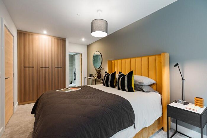 3 Bedroom Apartment To Rent In Mcewan Walk, Edinburgh, EH3