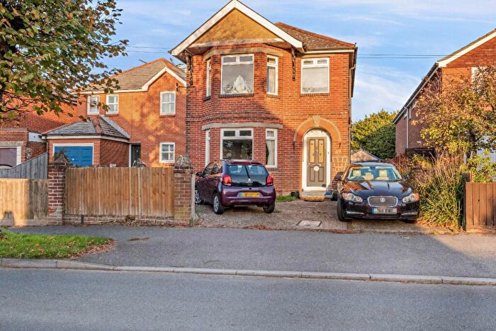 3 Bedroom Detached House For Sale In Mayfield Road, Ryde, Isle Of Wight, PO33