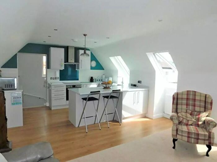 1 Bedroom Flat To Rent In Navigation Wharf, Alrewas, Staffordshire, DE13