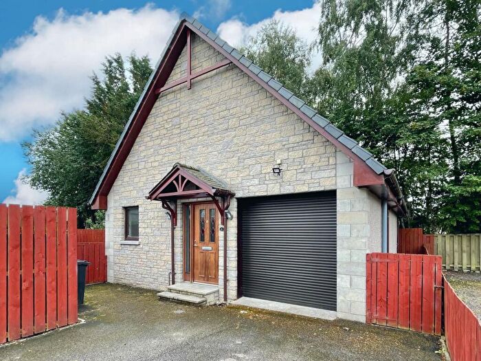 3 Bedroom Detached House For Sale In Kinellar, Aberdeen, AB21