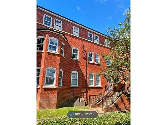 2 Bedroom Flat To Rent In George Roche Road, Canterbury, CT1