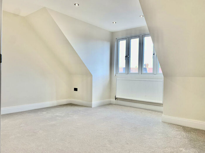 1 Bedroom Flat To Rent In Indus Court, Epsom Road, CR0