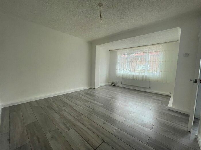 3 Bedroom Terraced House To Rent In Charlton Road, London, N9