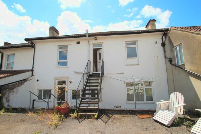 3 Bedroom Property To Rent In High Street, Hanham, Bristol, BS15