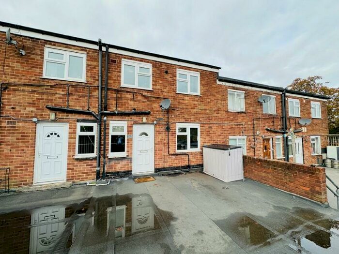 3 Bedroom Flat To Rent In Alcester Road South, Maypole, Birmingham, B14