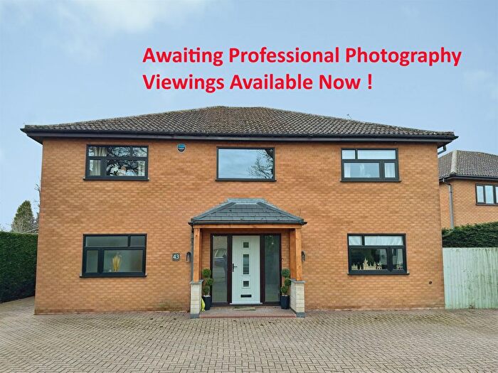 5 Bedroom Detached House For Sale In South Road, Bourne, PE10