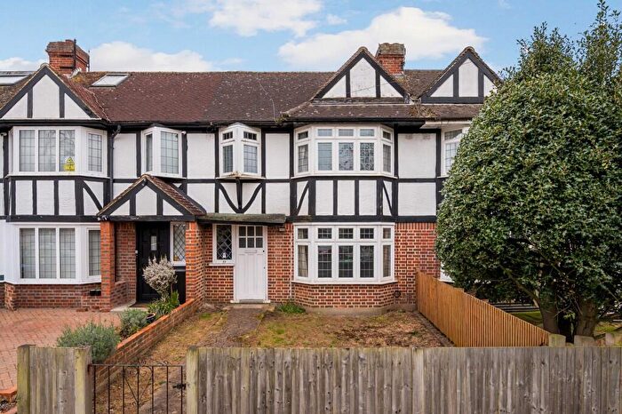 3 Bedroom Terraced House For Sale In Wolsey Drive, Kingston Upon Thames, KT2